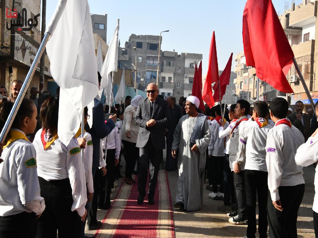 بتكلفه 22 مليون جنيه.. محافظ قنا يفتتح المبني الجديد للوحدة المحلية لمركز ومدينة نقادة